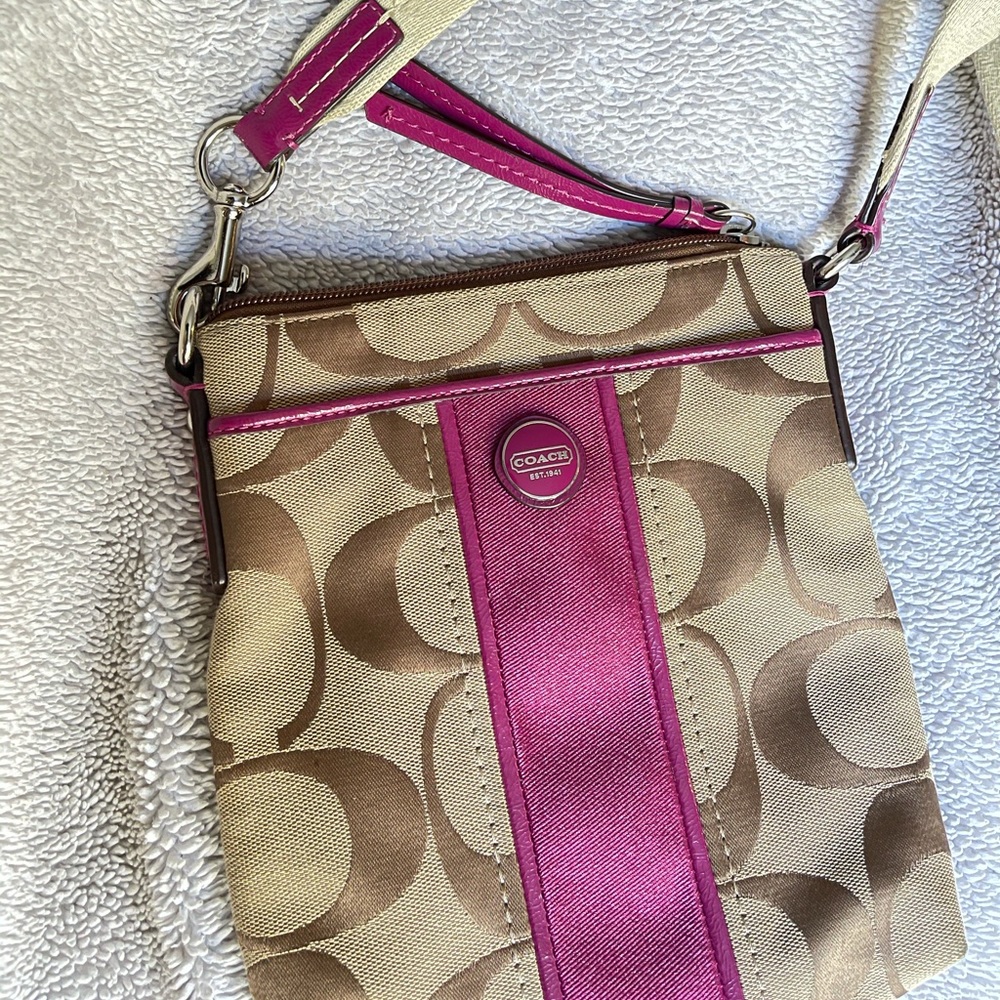 🤎💖 Messenger Crossbody Coach Purse/Bag🤎💖